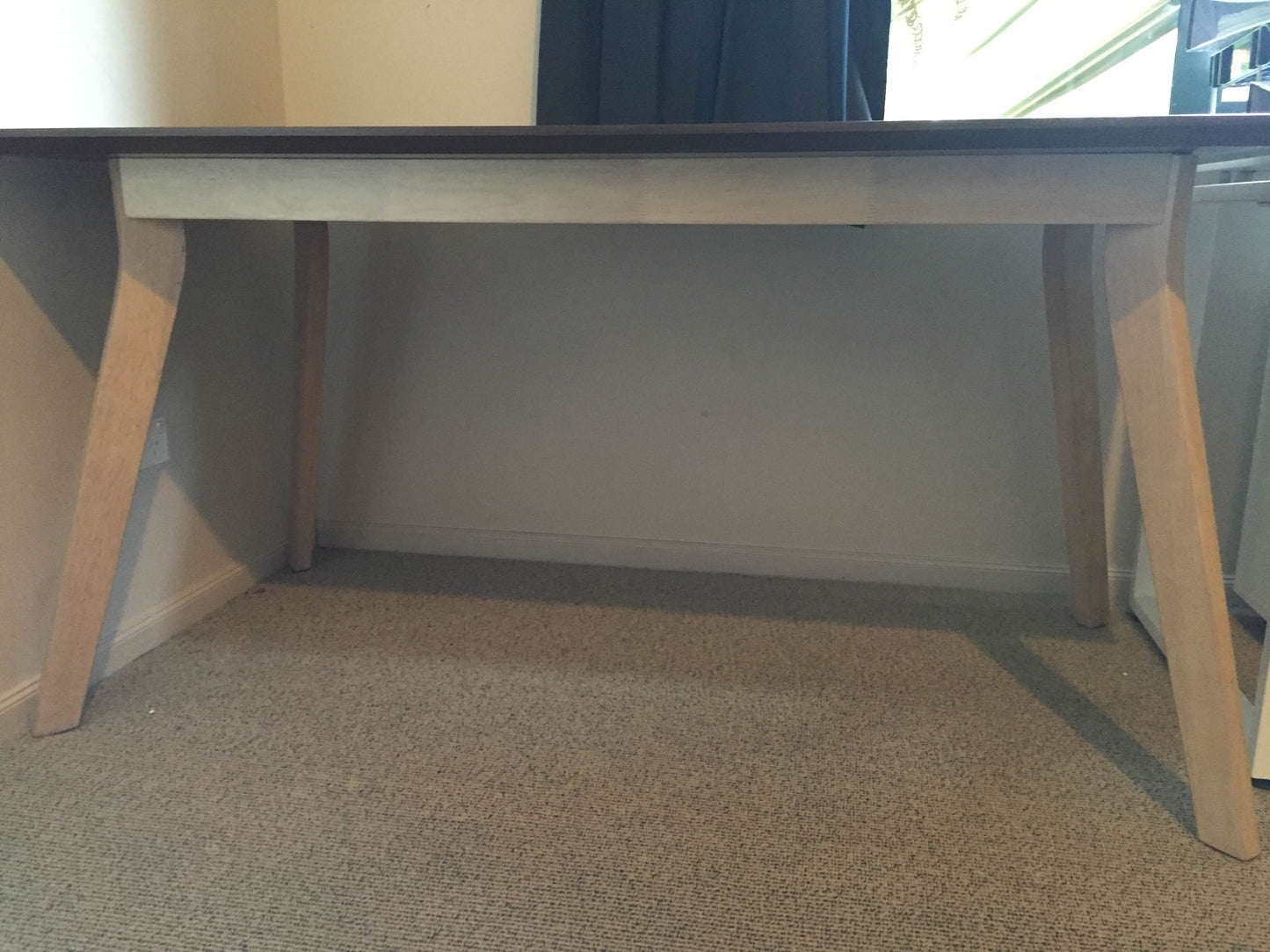 Copenhagen desk and storage system