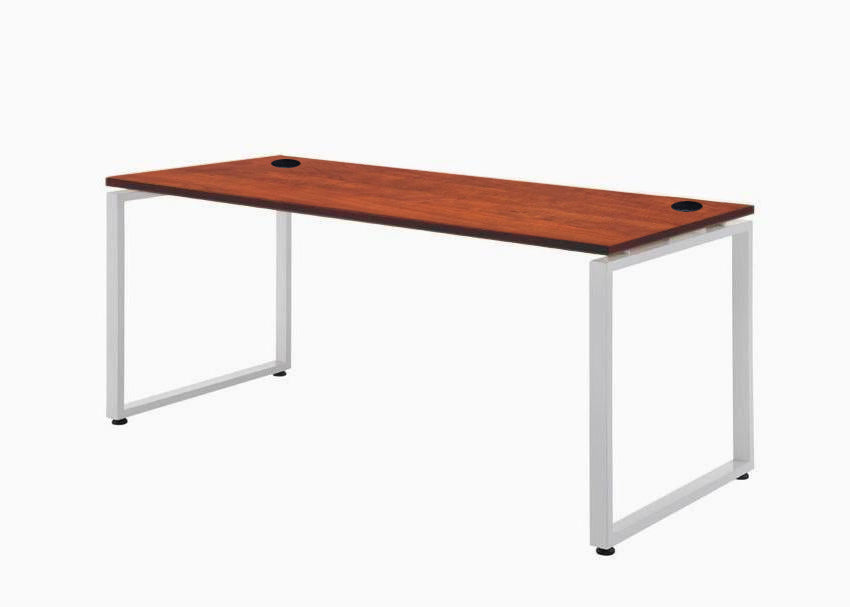 Ultimo Metal Frame Closed Leg Desk