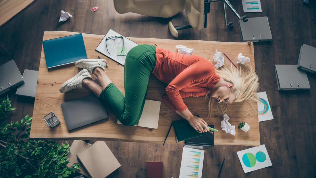 The benefits to decluttering your office.
